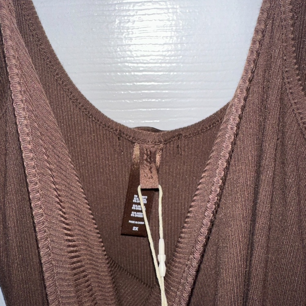 SKIMS Chocolate Brown Maxi Dress - Picture 5 of 6